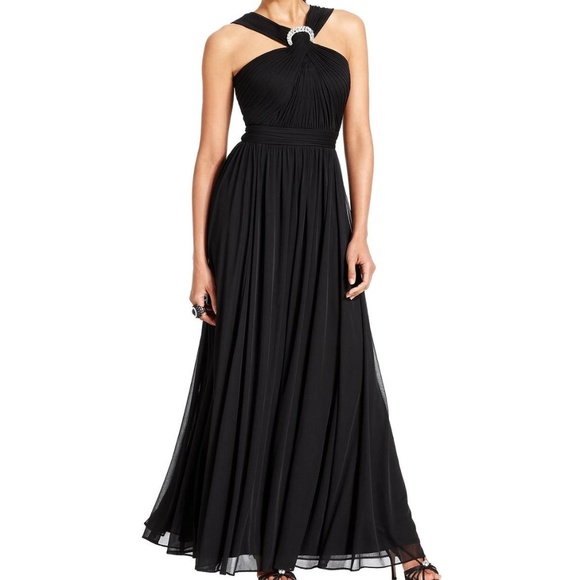 Alex Evenings Dresses & Skirts - NWT Jeweled Brooch Halter Gown Sz 8 Alex Evenings Dresses & Skirts - NWT Jeweled Brooch Halter Gown Sz 8